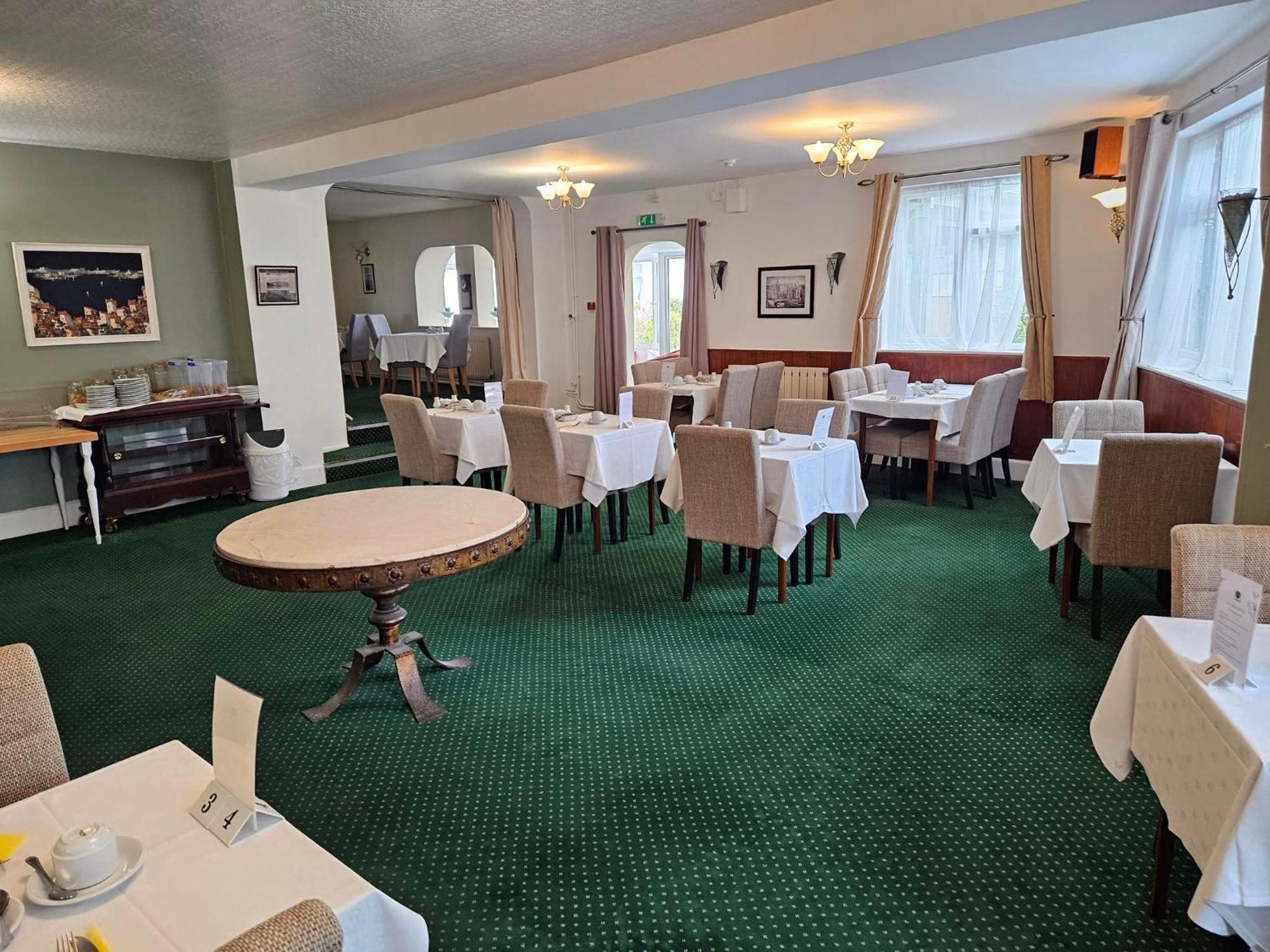 Le Chene Hotel Saint Peter Port 외부 사진